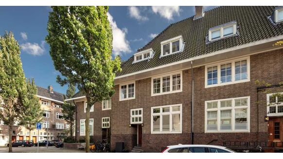 Te koop: Tom Egbers wil dik verdienen aan zijn Amsterdamse woning