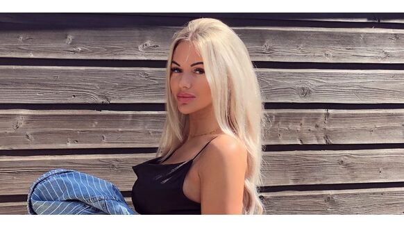 Ex on the Beach Jamy deelt pikante foto’s op Instagram