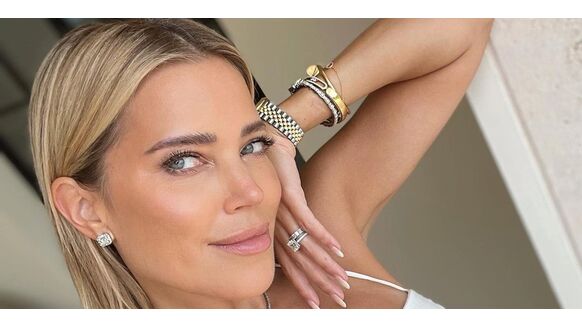 Sylvie Meis showt haar nieuwe Aldi lingeriecollectie