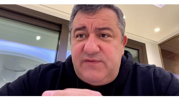 Het waanzinnige vermogen van voetbalmakelaar Mino Raiola