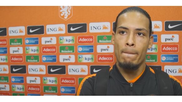 Virgil van Dijk steelt bij Oranje de show met een peperduur horloge om zijn pols