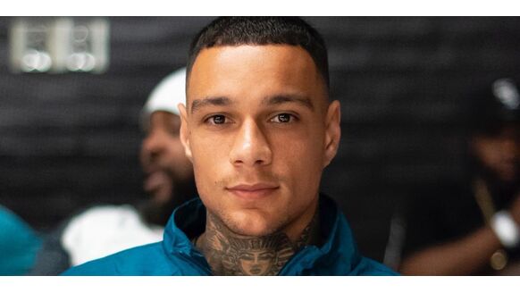 Gregory van der Wiel zet zijn extreem stijlvolle villa te koop op Funda