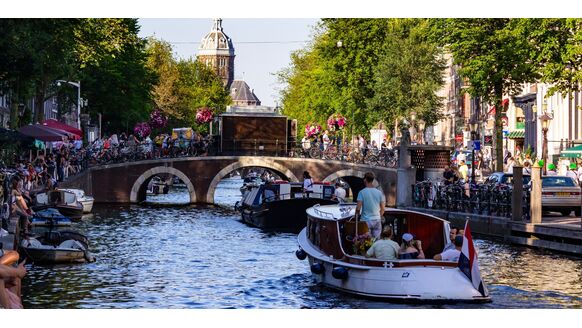 Foutje in Buienradar maakt mensen van slag: “Als dit uitkomt, vreet ik mijn bikini op!”