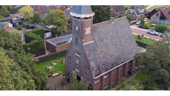 Op Funda staat nu een kerk te koop voor slechts €550.000