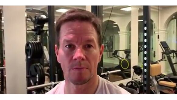 Mark Wahlberg is gespierder dan ooit en showt zijn lichaam op Instagram