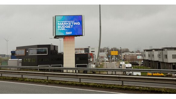 Nederlandse agency heeft marketingbudget over en spendeert het op een geniale manier