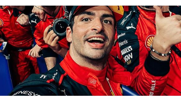 De indrukwekkende privé-autocollectie van F1-coureur Carlos Sainz