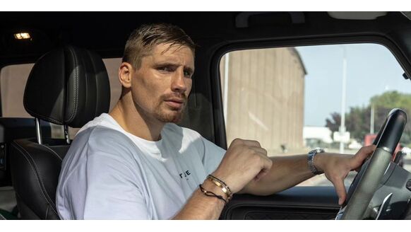 Rico Verhoeven geeft zijn Mercedes G Wagon een lijpe make-over