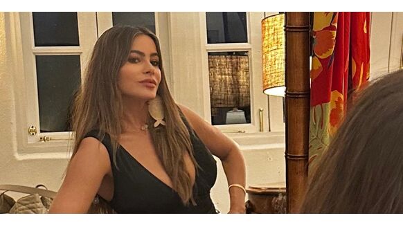 Sofia Vergara blijft doorgaan met het plaatsen van Instagram-foto’s in pikante pakjes