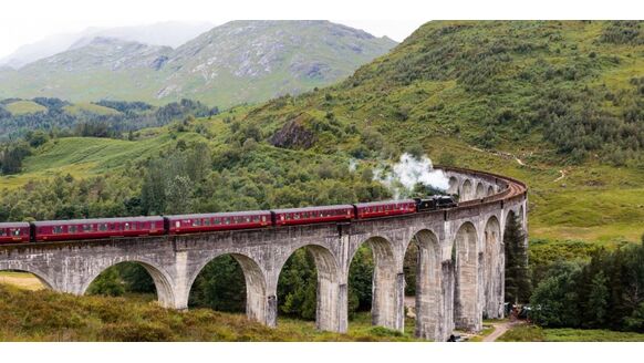 Harry Potter-fans opgelet: je kan nu een Hogwarts-treinrit door Schotland boeken