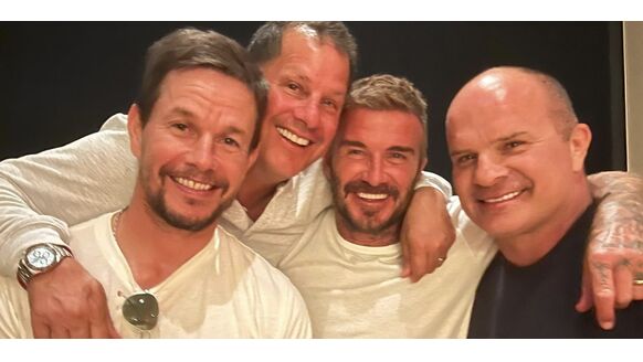 David Beckham en Mark Wahlberg treffen schikking in rechtszaak