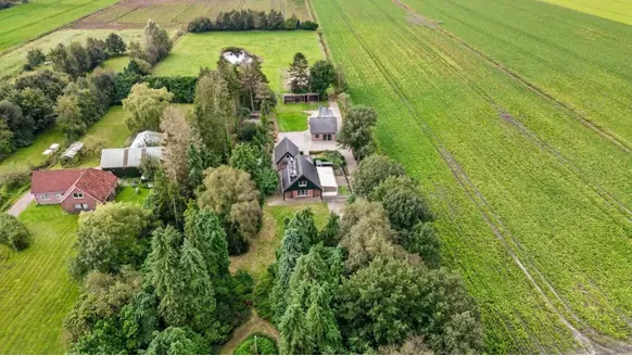 Woning van gruwelijke dubbele moord in Weiteveen staat nu te koop op Funda