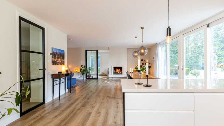 Wietze de Jager heeft zijn villa in Zwolle voor een flink bedrag verkocht