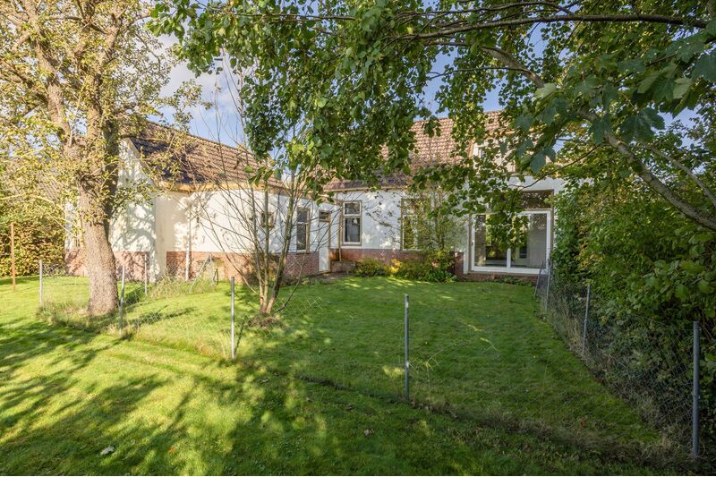 Funda opknapper: vrijstaand huis uit 1918 te koop voor € 285.000