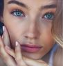 knappe vrouw lorena rae