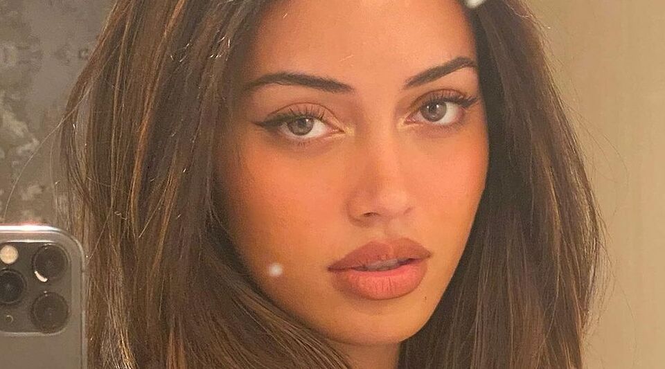 Nederlands topmodel Cindy Kimberly gaat topless op de cover van Maxim