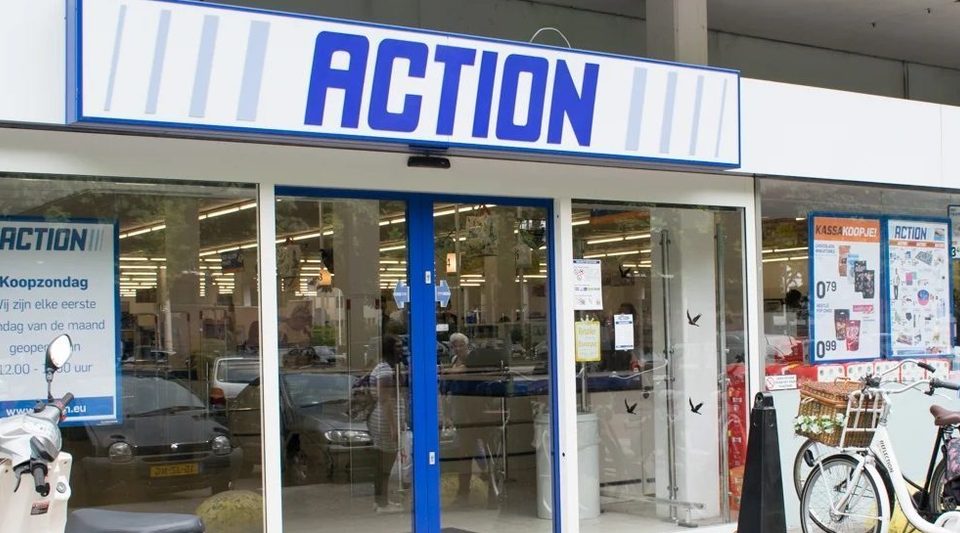 Action heeft héél handige 'verzendzakken' voor online pakketjes