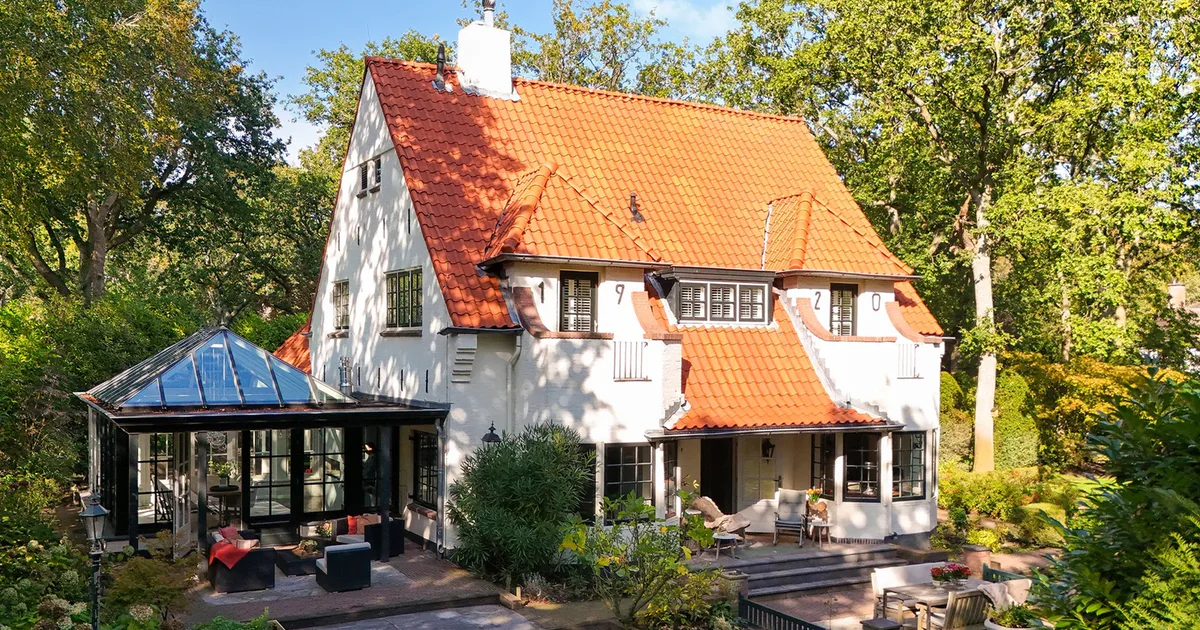 Charmante (en zéér luxe) villa in Wassenaar kan nu van jou zijn voor € 2.700.000
