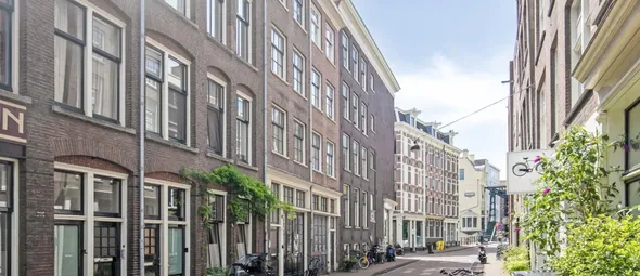 Voormalig Ajax-voetballer in grote problemen: justitie veilt Amsterdamse woning