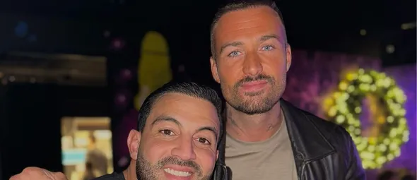 Dave Roelvink toont vol trots zijn gloednieuwe, beestachtige auto: “Gruwelijke bak!”