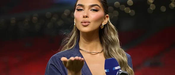 Geluksvogels: in Albanië is hun eigen Miss Universe de sportverslaggeefster bij voetbalwedstrijden