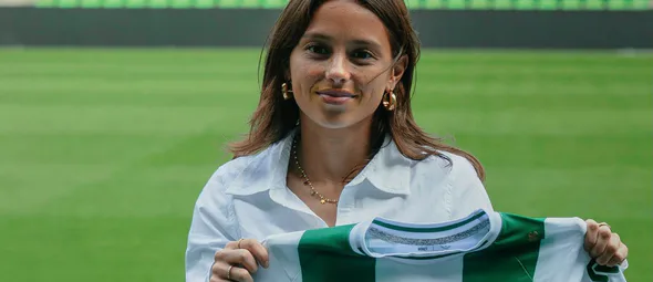 Voetbalster van FC Groningen maakt tongen los met voetbalskills én verbluffende looks