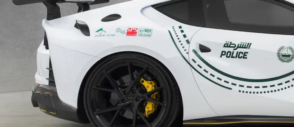 Foto’s: deze bizar luxe Ferrari 812 van Mansory rijdt binnenkort rond als politieauto in Dubai